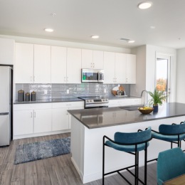 🍽️ No matter how ambitious the recipe, our kitchens with Samsung stainless steel appliances are up to the task.
Get 6 weeks FREE + the gift of comfort!*
*Contact the leasing office for details.
#FellowAtFitzsimons #Denver #DenverCO #DowntownDenver #Colorado #MileHighCity #DenverApartments #DenverRentals #DenverApartmentSearch #KitchenFeatures 🍽️ No matter how ambitious the recipe, our kitchens with Samsung stainless steel appliances are up to the task.
Get 6 weeks FREE + the gift of comfort!*
*Contact the leasing office for details.
#FellowAtFitzsimons #Denver #DenverCO #DowntownDenver #Colorado #MileHighCity #DenverApartments #DenverRentals #DenverApartmentSearch #KitchenFeatures